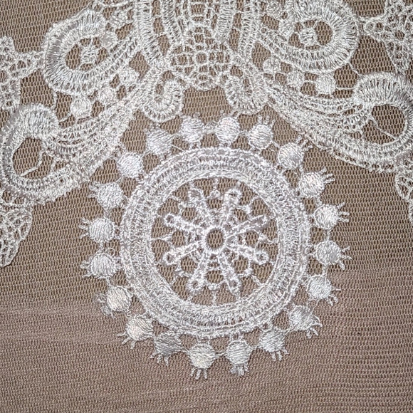 Passion Concept Embellished Tunic - Picture 5 of 16